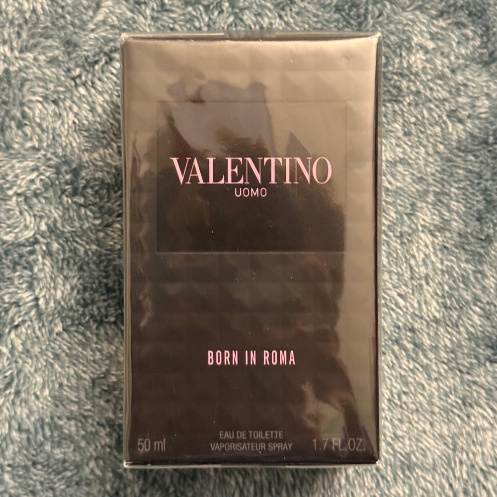 Valentino Uomo Born in Roma Eau de Toilette 50ml (1.7 oz) New Sealed Authentic